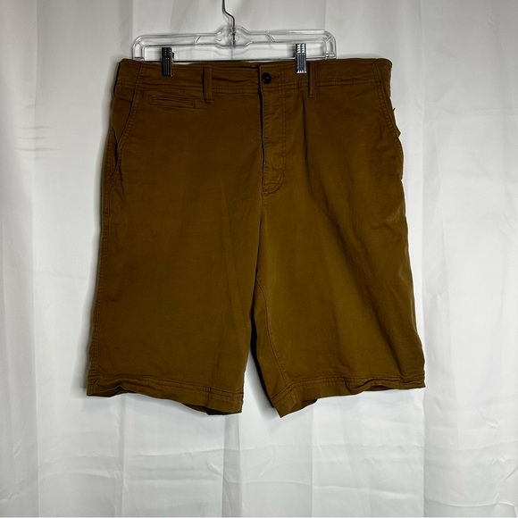 American Eagle Outfitters Other - American Eagle longer length shorts 36 mens